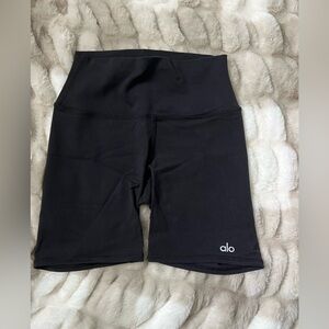 Alo Yoga 5” Airbrush High Waist Biker Short